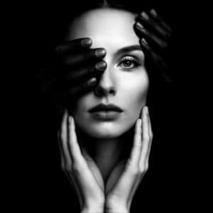 "Deep Black - contraste n°2"