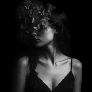 "Deep Black - Papillon n°1"